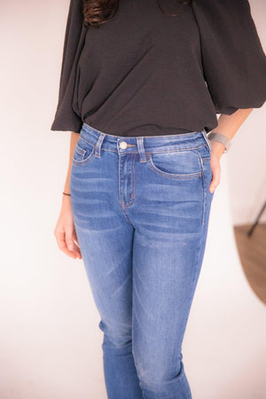 
            
                Load image into Gallery viewer, Hailey High Rise Skinny Jean - Pretty and All
            
        