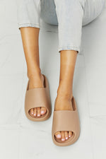 Beige Slides